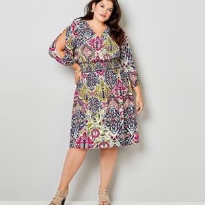 Tapestry Print Crepe Dress with Split Sleeves NEW